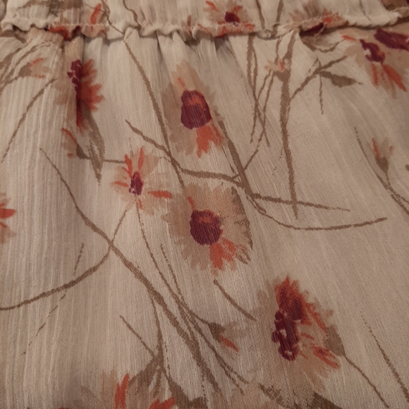 Lucky Brand Boho Sheer Neck Bell Sleeve Floral Top Size Small - Picture 10 of 13